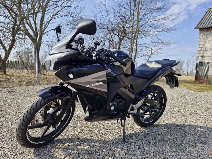 Honda CBR 125 JC 50