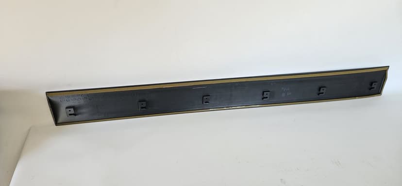 Listwa drzwi prawy przód toyota land cruiser 98-04 nowa oryginał