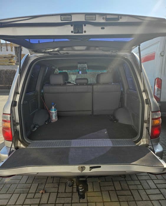 Toyota Land Cruiser 2001 – Kultowy diesel, niezniszczalna legenda 4x4