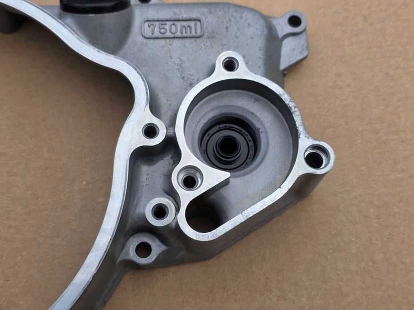 Półkarter karter ćwierćkarter Suzuki RM 125 r. 01-08 stan BDB