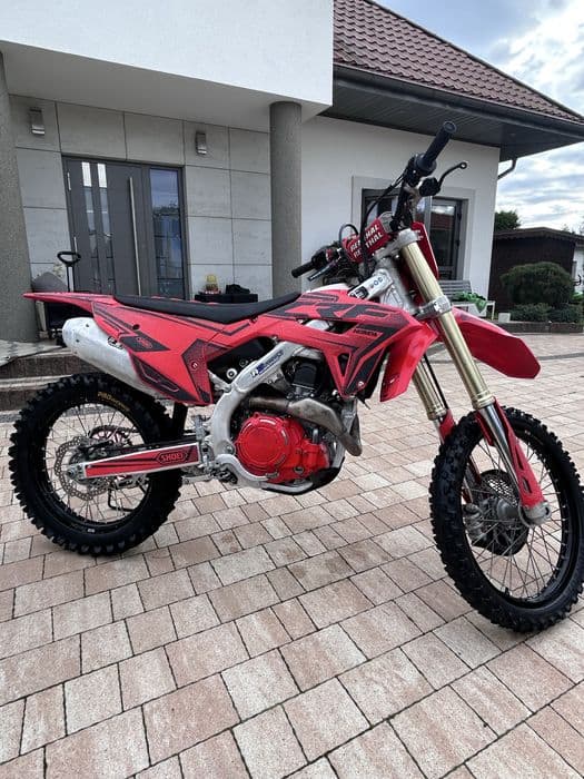 Honda CRF 450 • 2024 • 84 mth • 1 właściciel • Stan bdb
