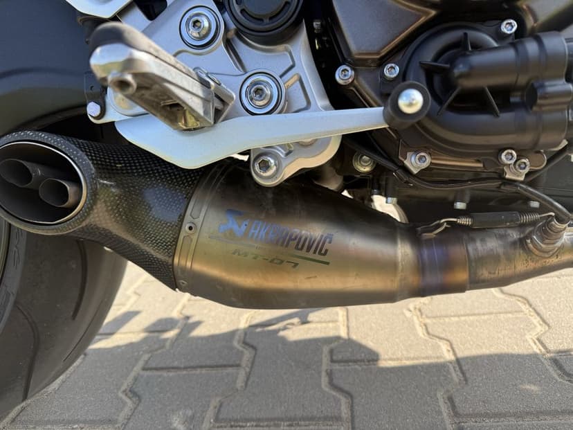 Yamaha MT-07  I rej. 2017 ABS 49 000 km Akrapovic + dodatki zamiana