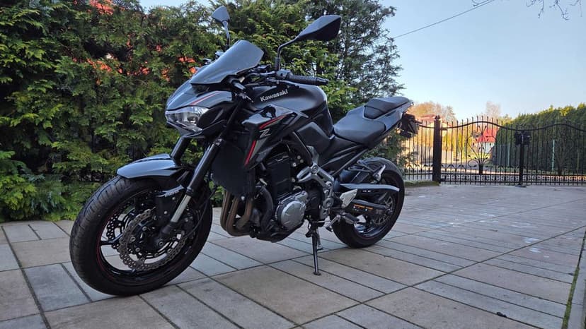 Kawasaki z900 z 2018 r.