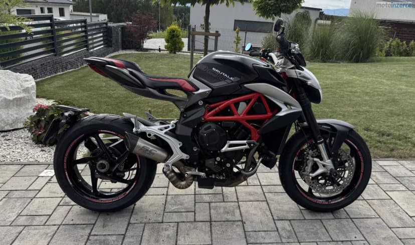 MV Agusta Brutale 800