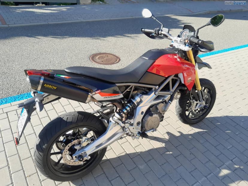 Aprilia Dorsoduro 750