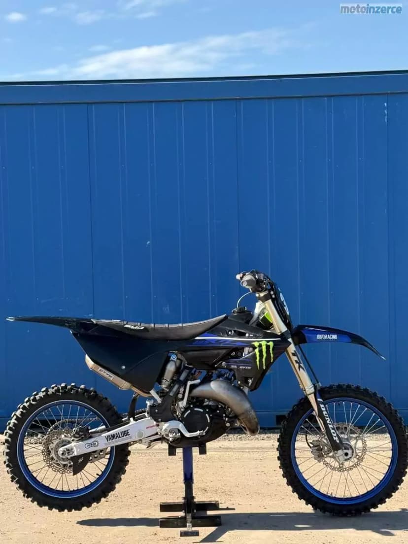 Yamaha YZ 125