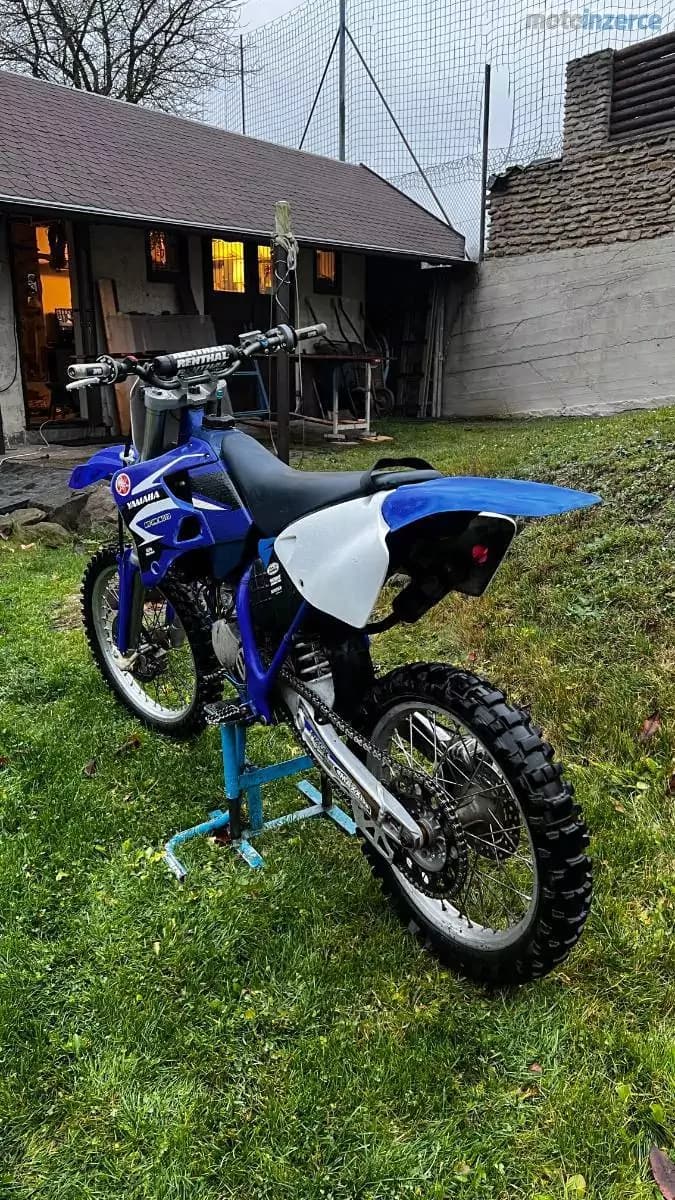 Yamaha YZ 125