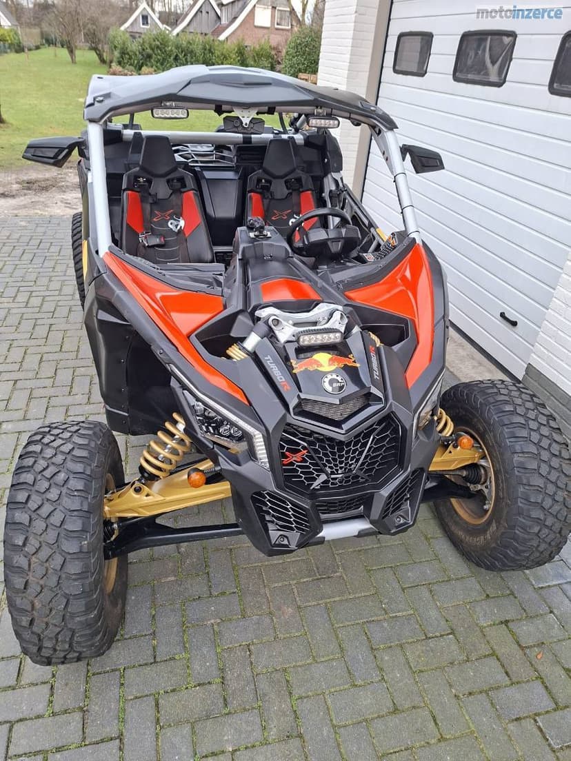 CAN-AM Maverick X3 X RS Turbo