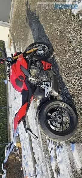 Ducati Streetfighter V4 S