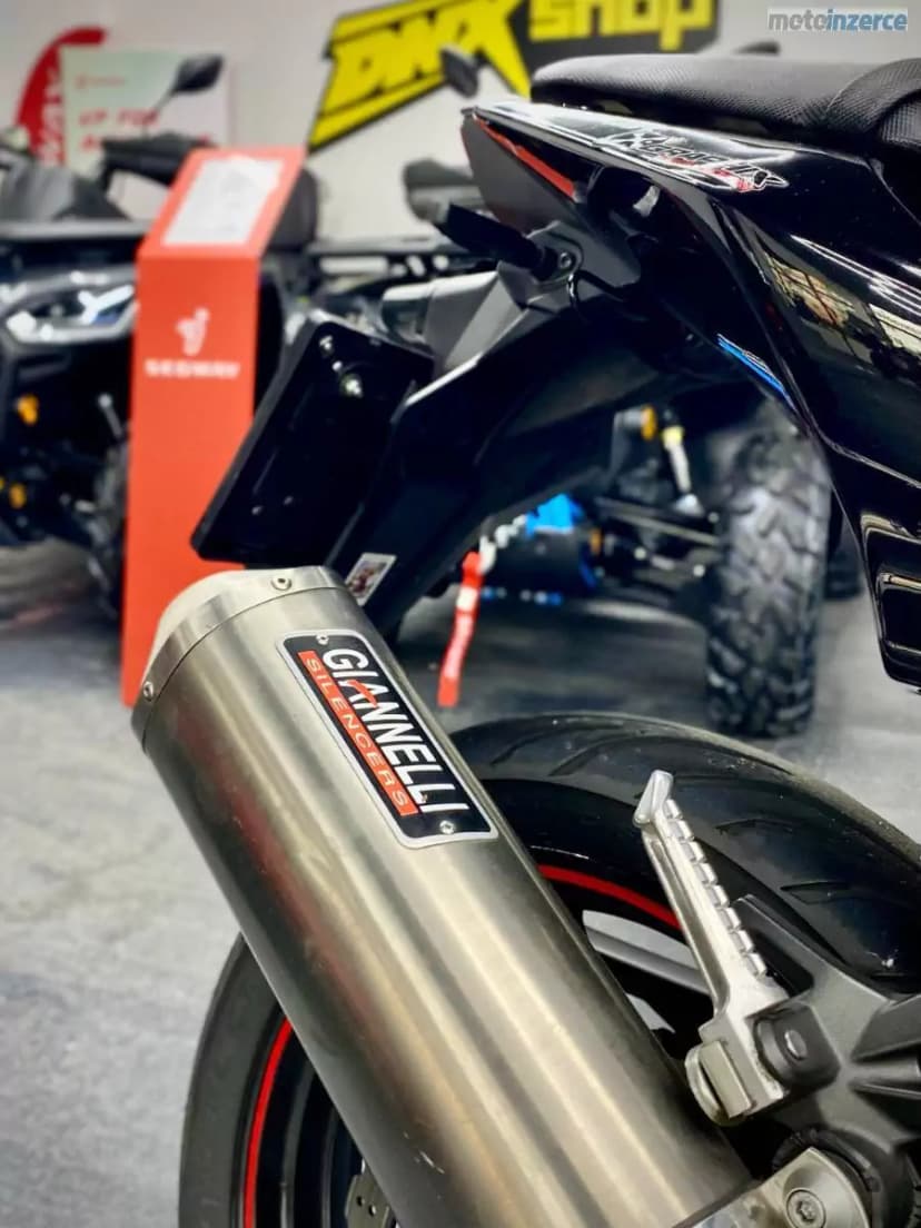 Kawasaki Ninja 250 R