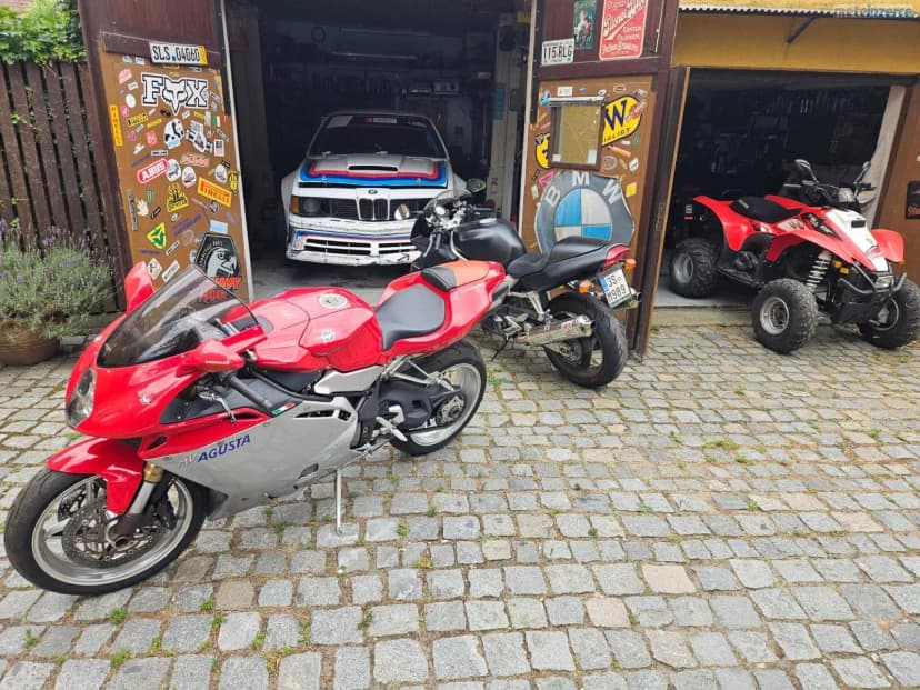 MV Agusta F4 1000 R 1+1