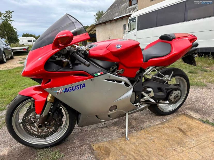 MV Agusta F4 1000 R 1+1
