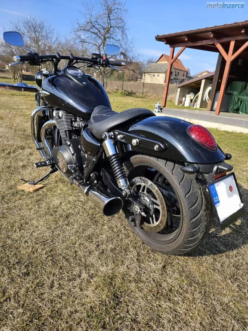 Triumph Thunderbird Storm