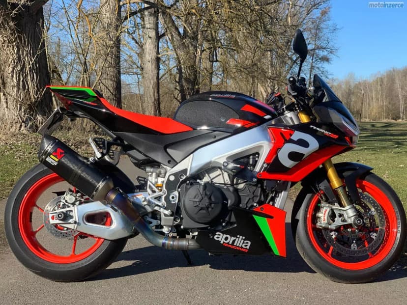 Aprilia Tuono V4 1100 Factory