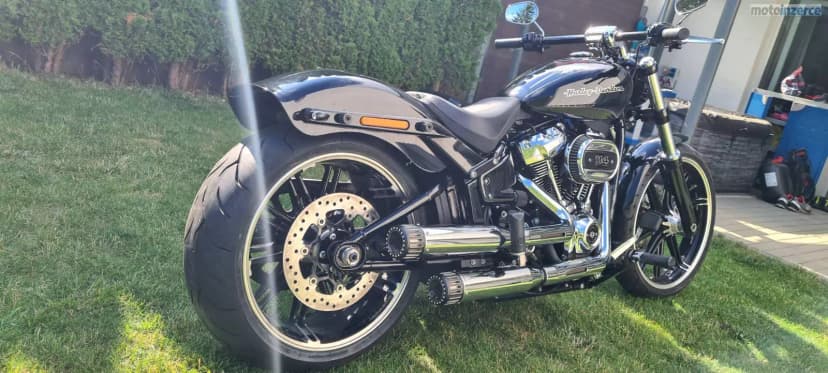 Harley-Davidson FXBRS Softail Breakout 114 cui