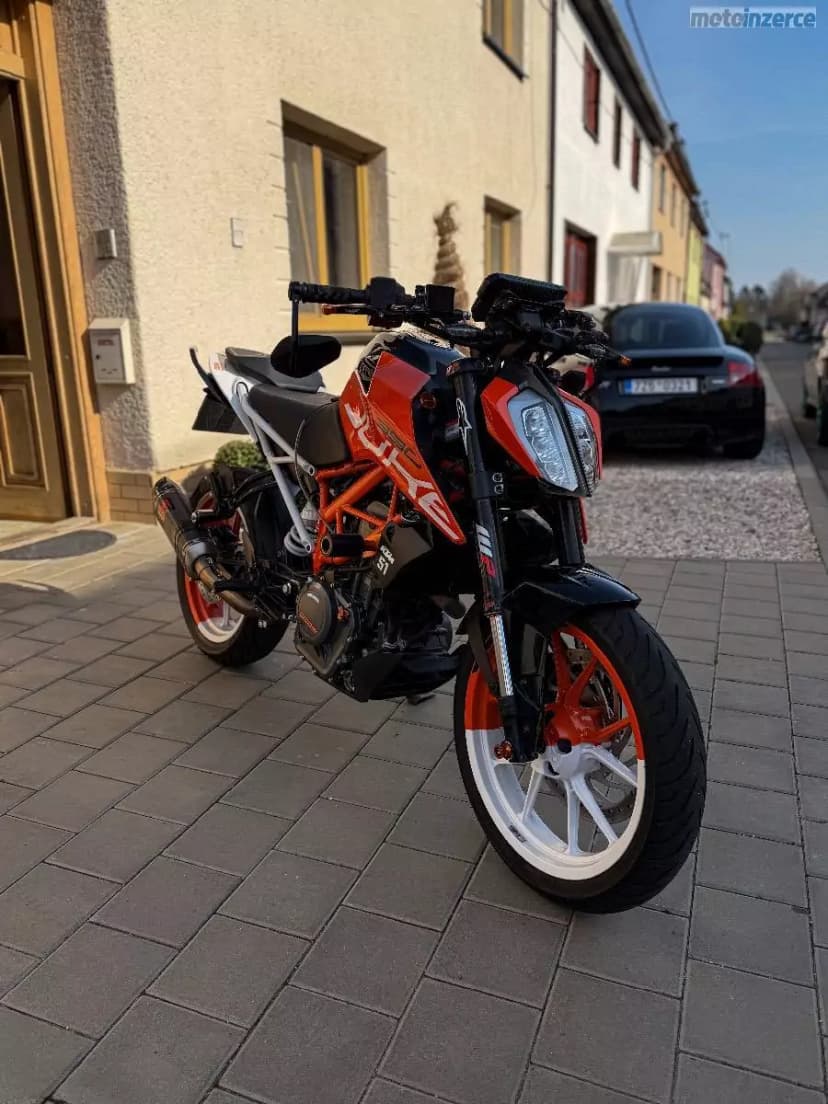 KTM 390 Duke