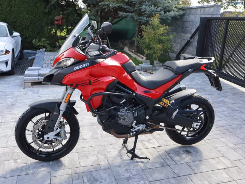 Ducati Multistrada V2 S
