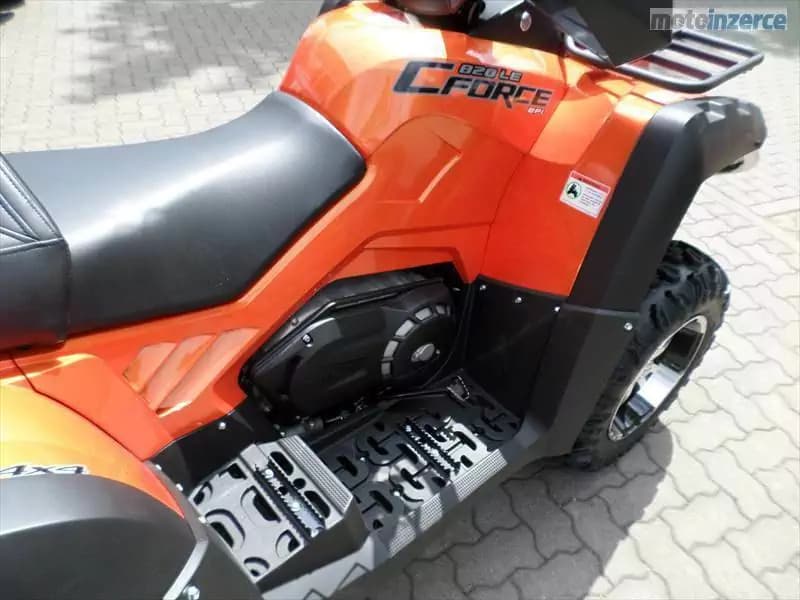 CFMOTO CForce 820