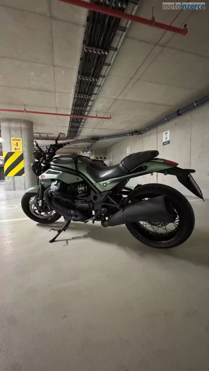 Moto Guzzi Griso 1200 SE