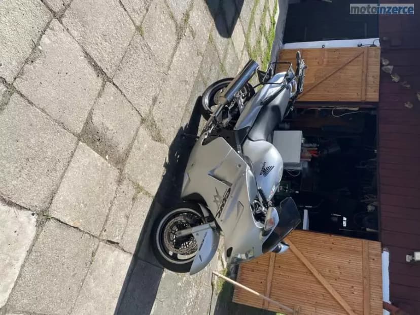Honda CBR 1100 XX Super Blackbird