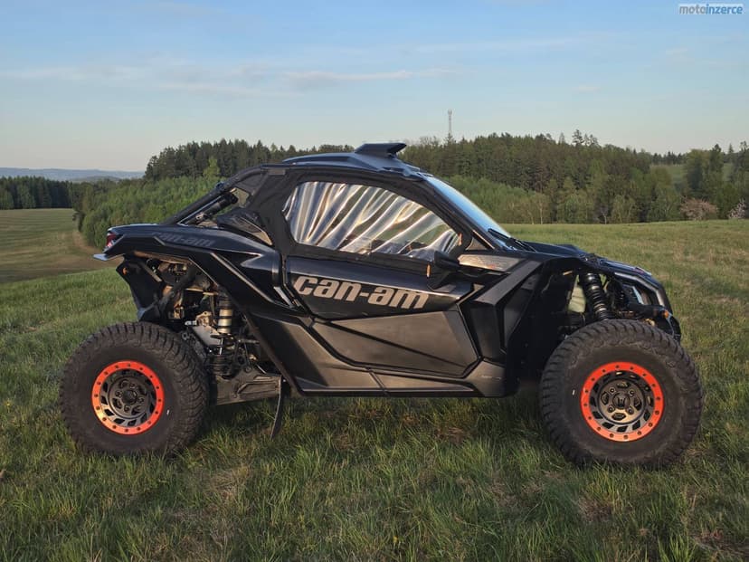 CAN-AM Maverick X3 X RS Turbo