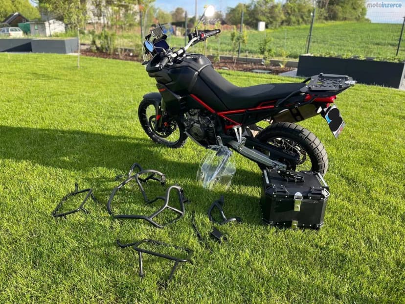 Aprilia Tuareg 660