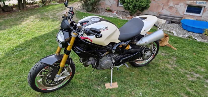 Ducati Monster 1100 S