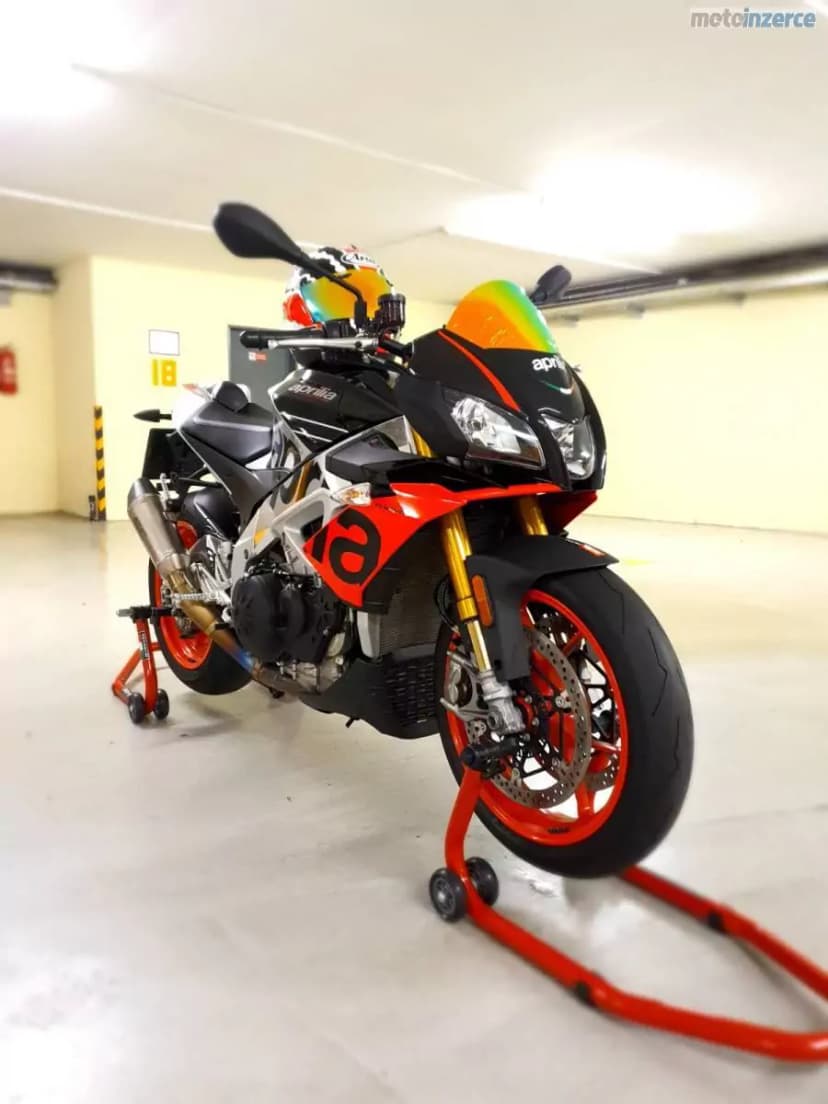Aprilia Tuono V4 1100 Factory