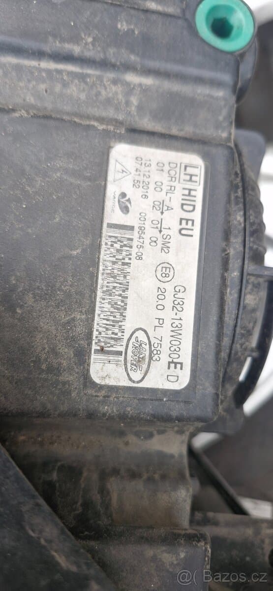 Leve predni svetlo range rover evoque