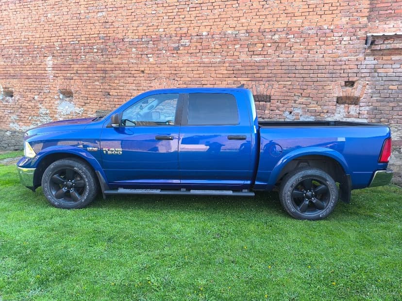 Dodge RAM 1500  5,7 Hemi