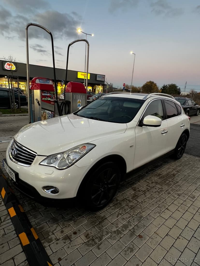 Infiniti ex37
