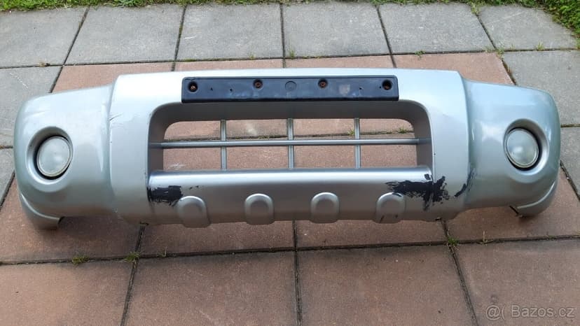 Nissan Navara D22 –  Nárazník přední plastový