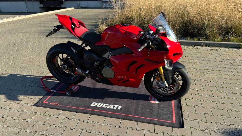 Ducati Panigale V4s