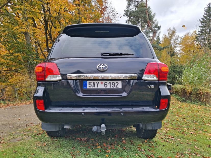 Prodám Toyota Land cruiser VDJ200