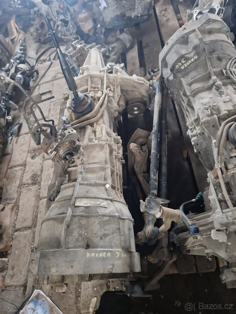 Nissan Navara - převodovka