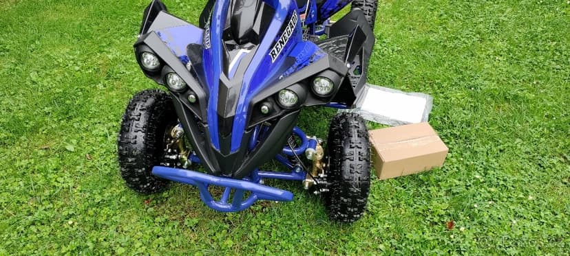 Nová modrá dětská čtyřkolka M-GADE E-start