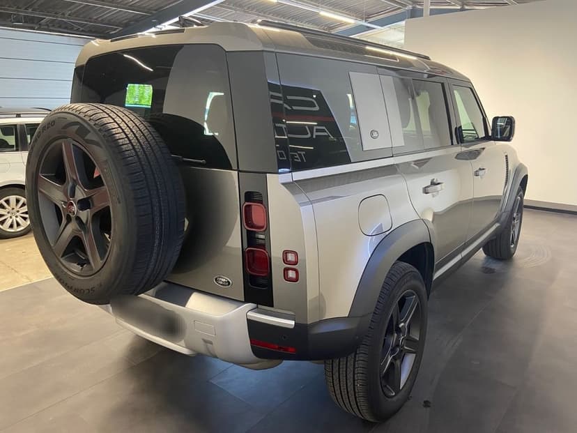 Land Rover Defender 3.0 D200 MHEV SE 110