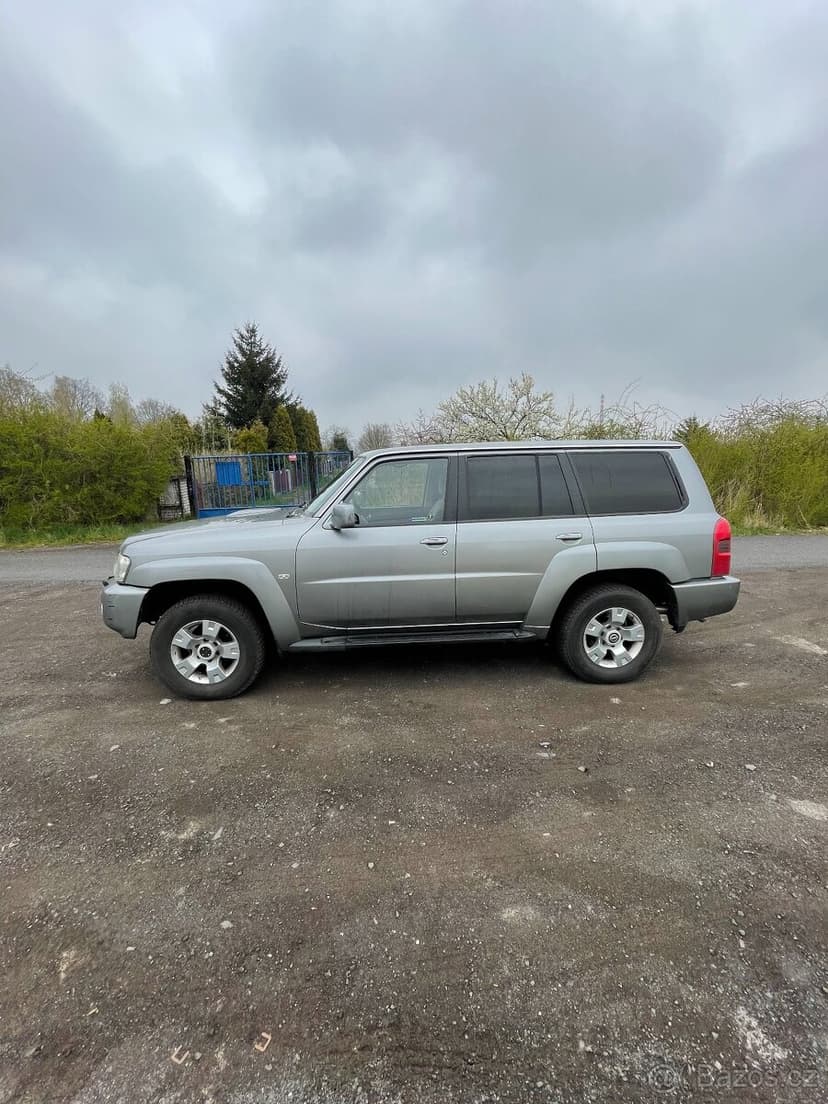 Nissan Patrol y61 GR Wagon