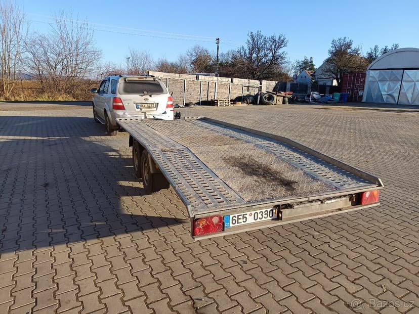 Autopřepravník Niewiadow 2700kg