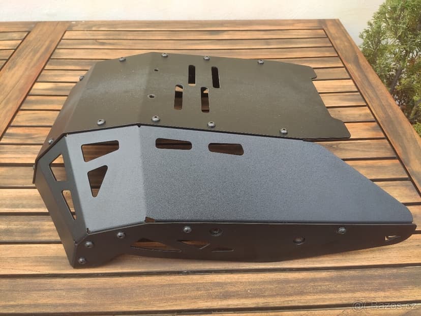 Kryt motoru YAMAHA MT-09 /Tracer