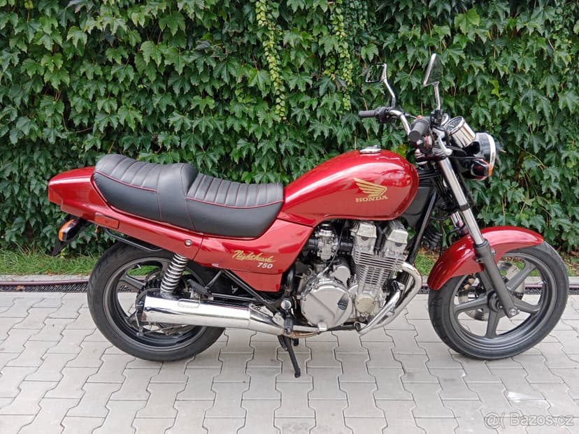 Honda CB 750 Nighthawk