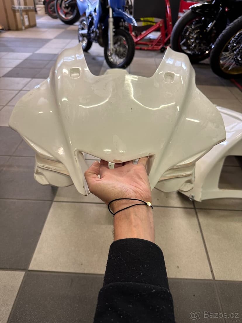 Yamaha YZF-R1 2020-2024 závodní kapoty nové