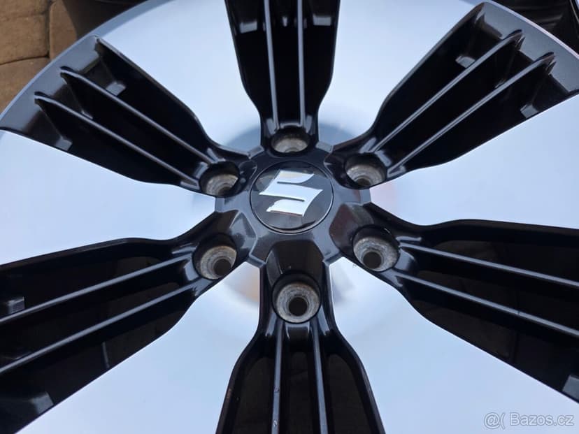 Alu kola Isuzu D-Max 6x139.7 18" Isuzu D-Max