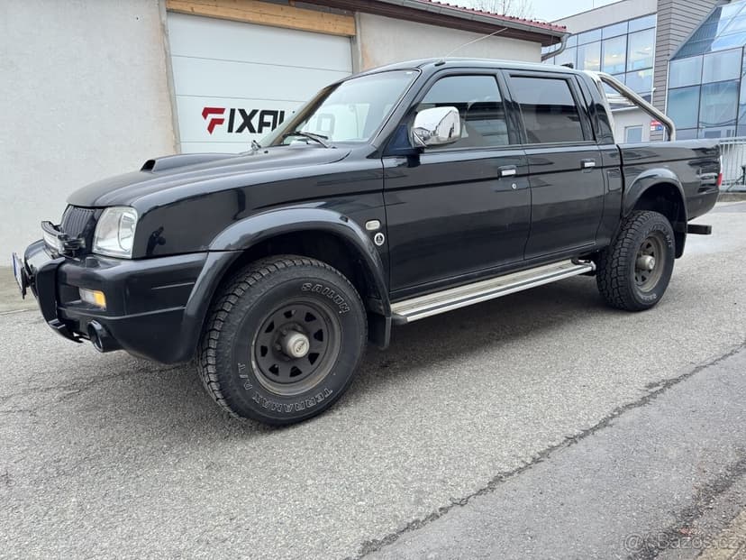 Mitsubishi L200 2.5 TD 98kW 4x4 EDICE DAKAR ,REDUKCE ,TAŽNÉ