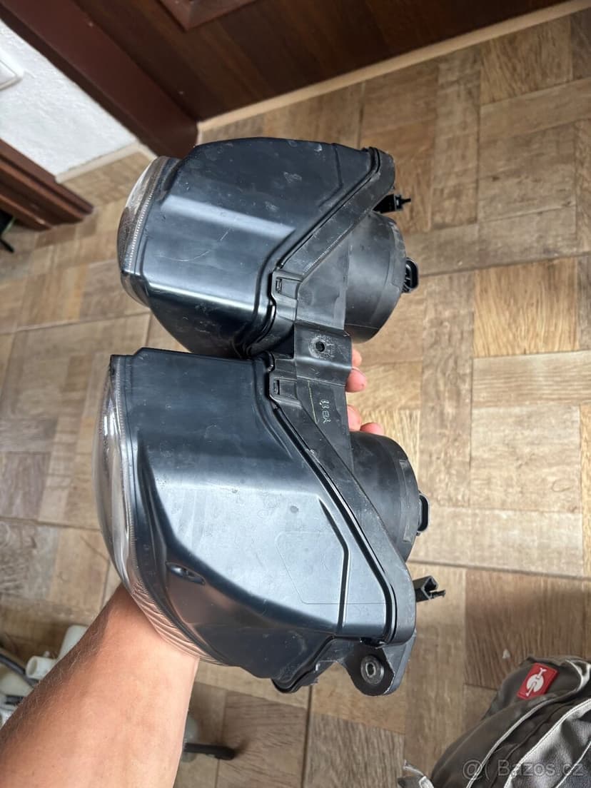 Predni a zadni svetlo na Kawasaki Zx6R Ninja 09-12
