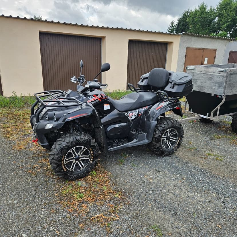 SMC Jumbo 850 V-Twin EPS