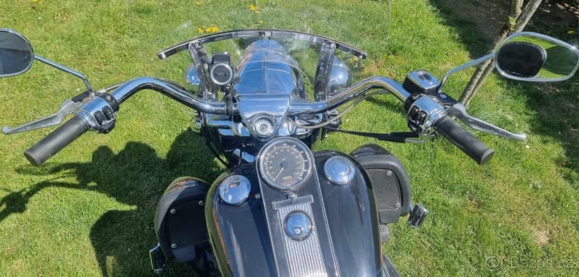 Harley davidson Road king 2002 podvozek Öhlins,tažné zařízen
