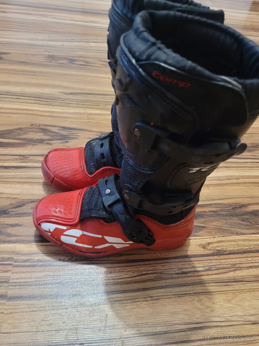 detské čižmy TCX a hrudný a detský chránič LEAT