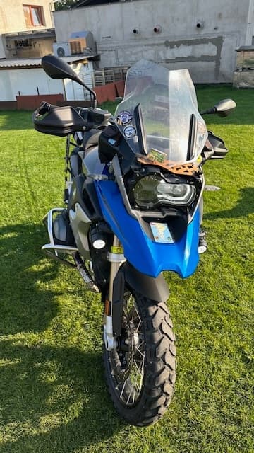 BMW R 1200 GS RALLY, r.v. 18, tlumiče wilbers, akrap