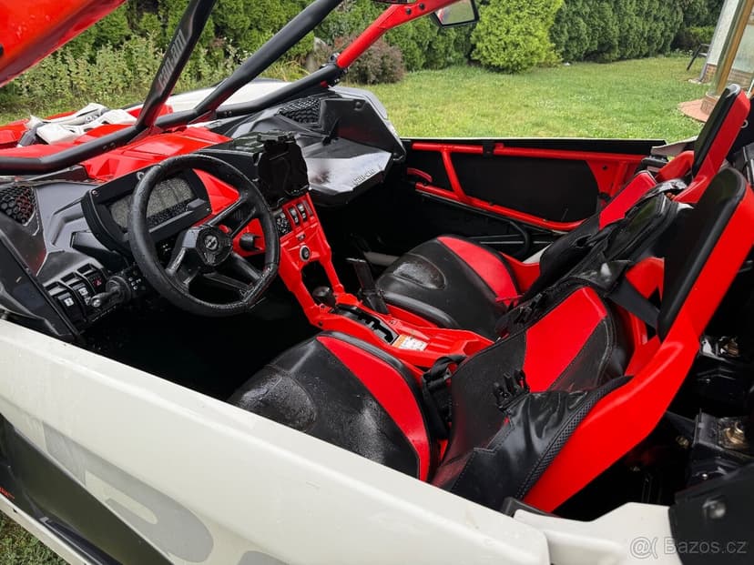 Can am Maverick XRC turbo RR